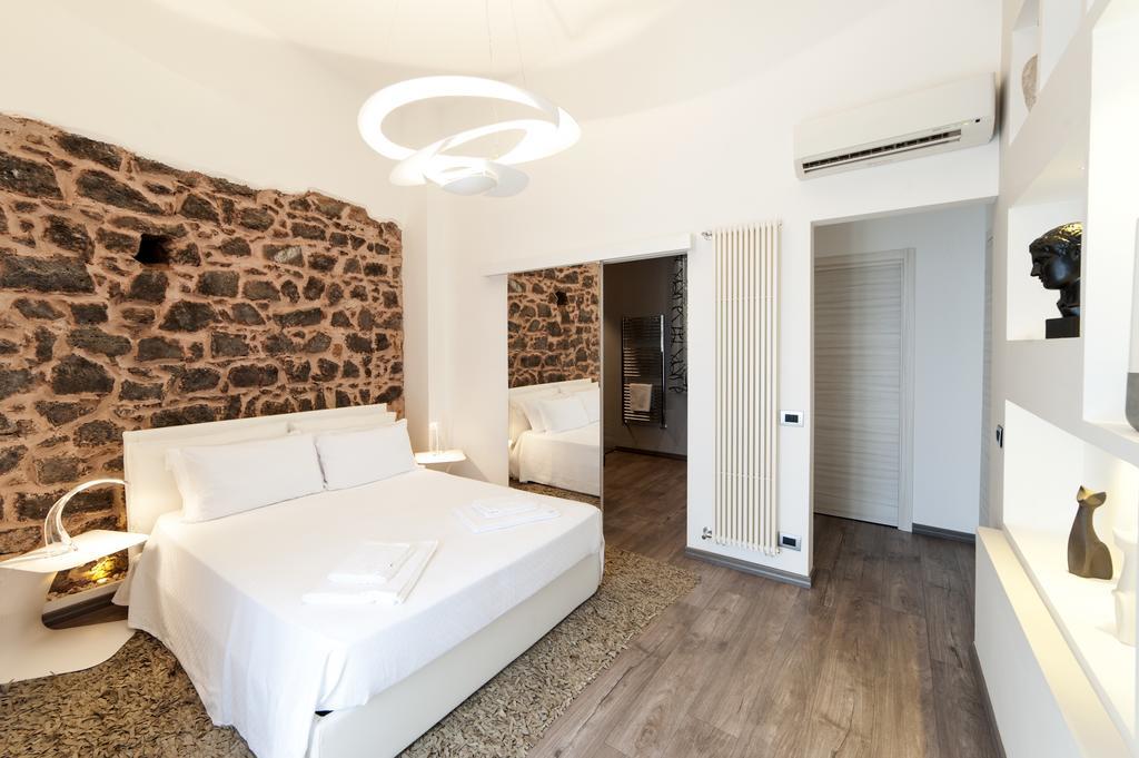 Loft In Master Palace คาตาเนีย ภายนอก รูปภาพ